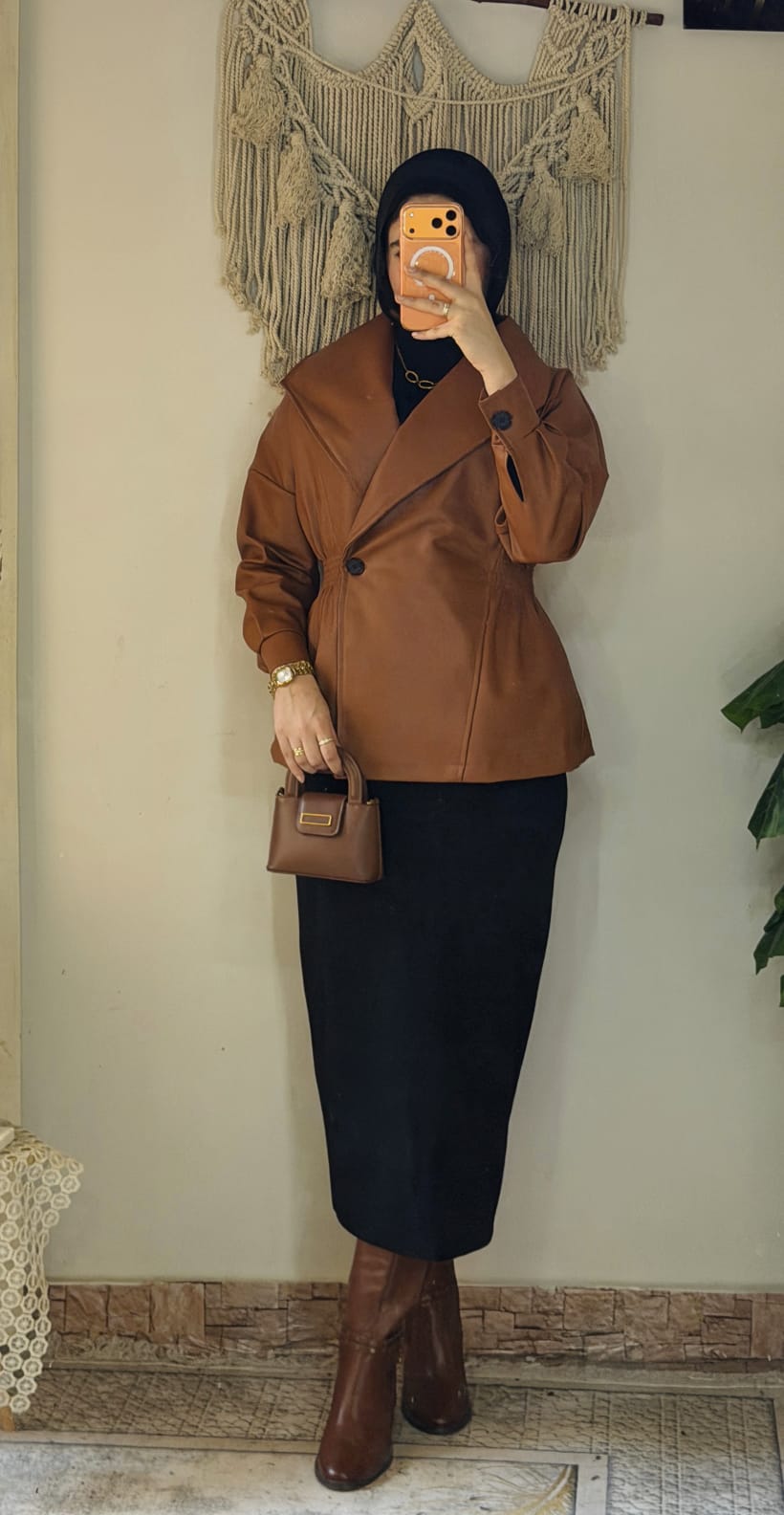 جاكت جلد همسه