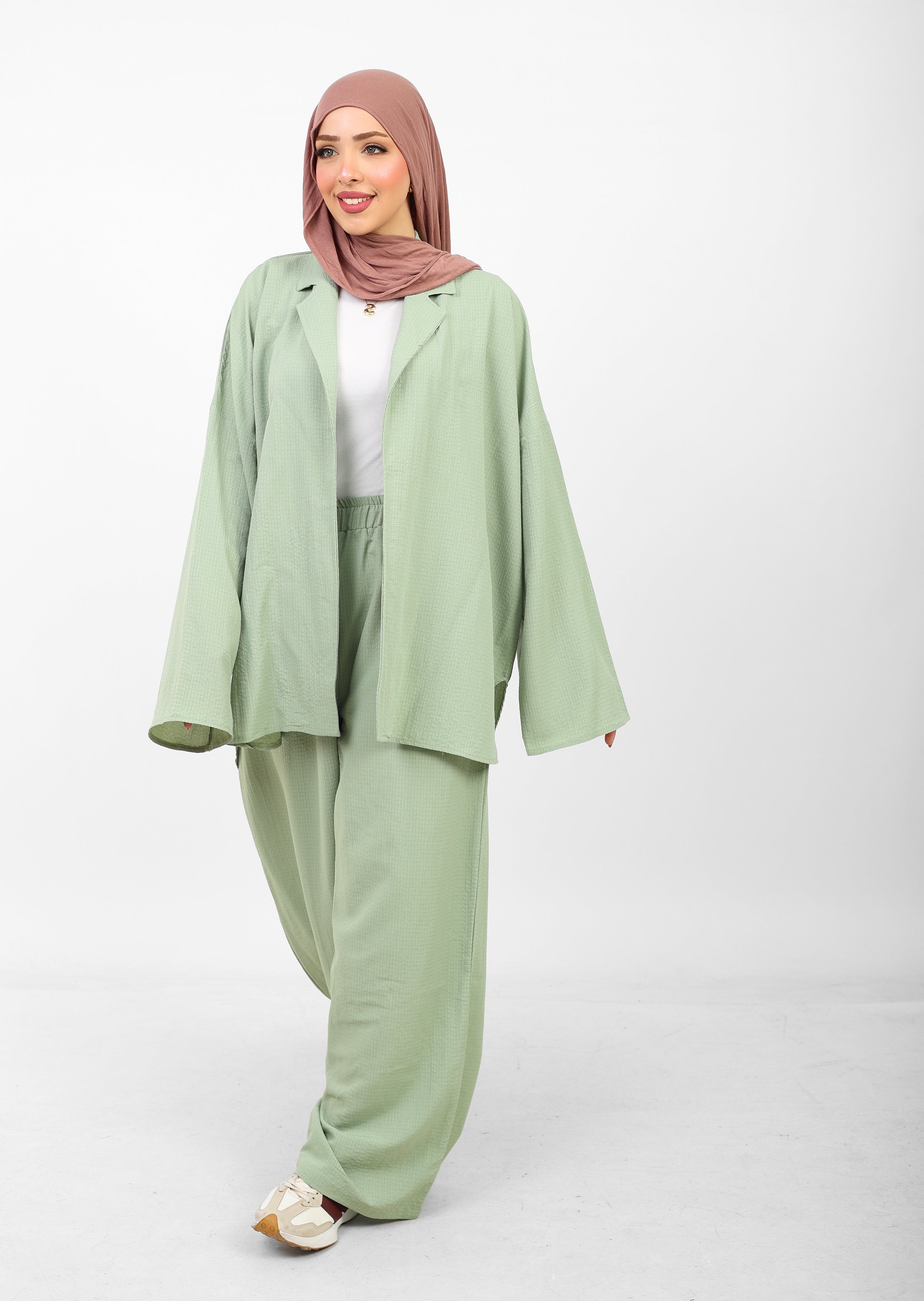 Leora suit سوت ليورا