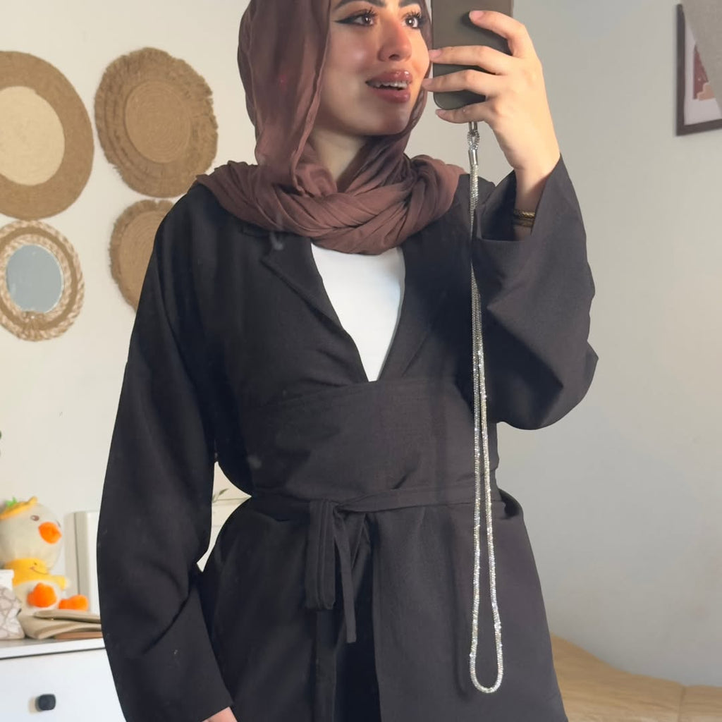 Leora Suit