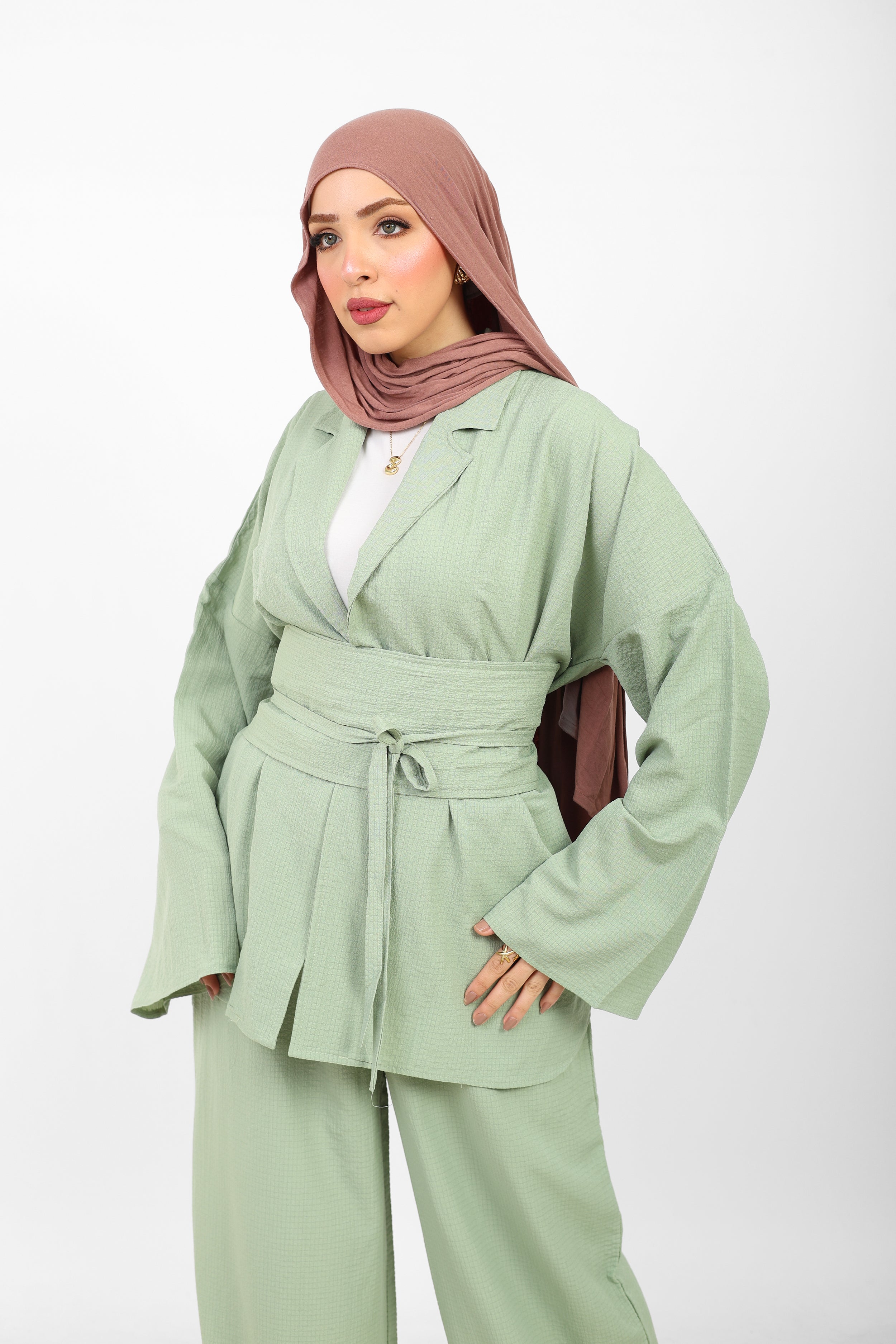 Leora suit سوت ليورا