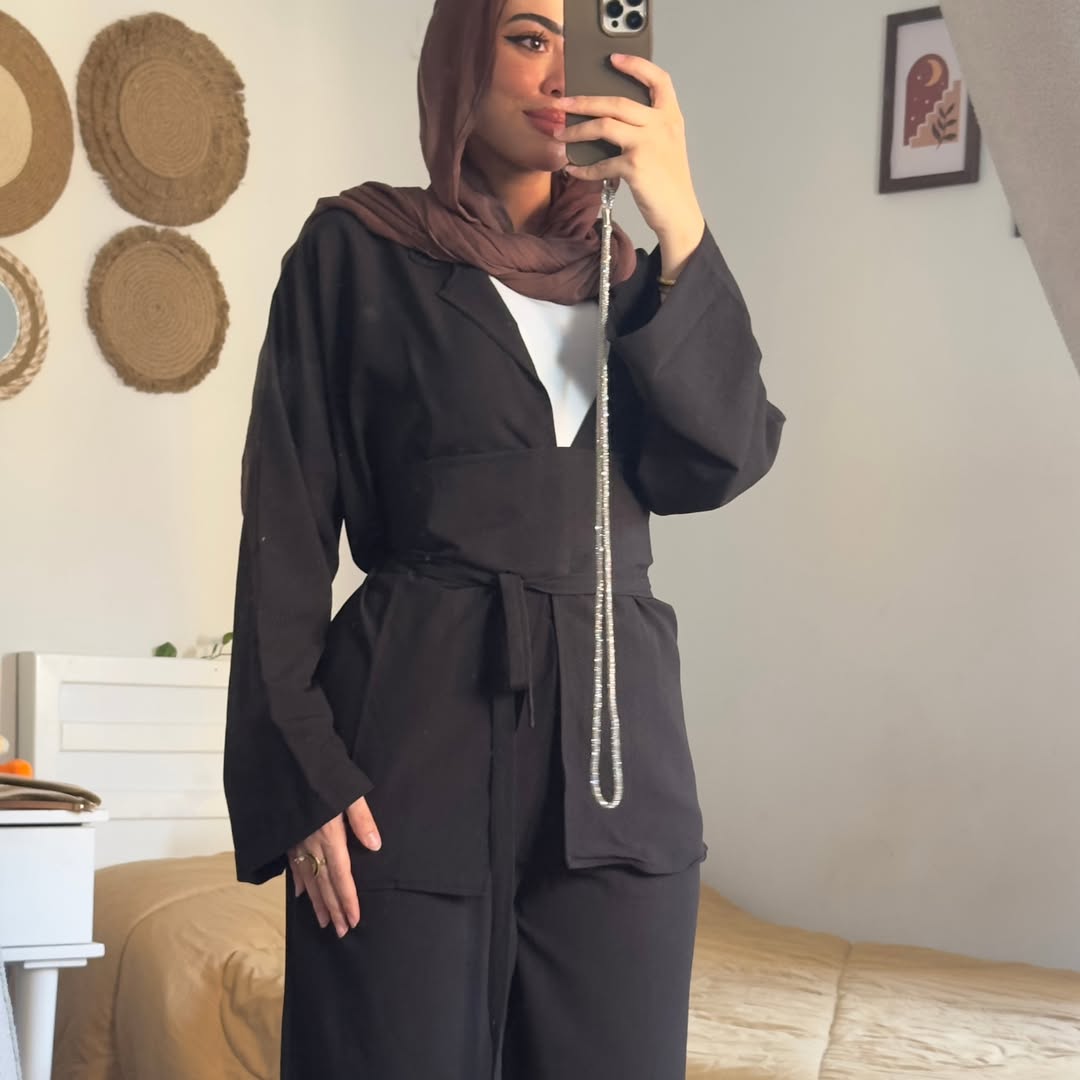 Leora Suit